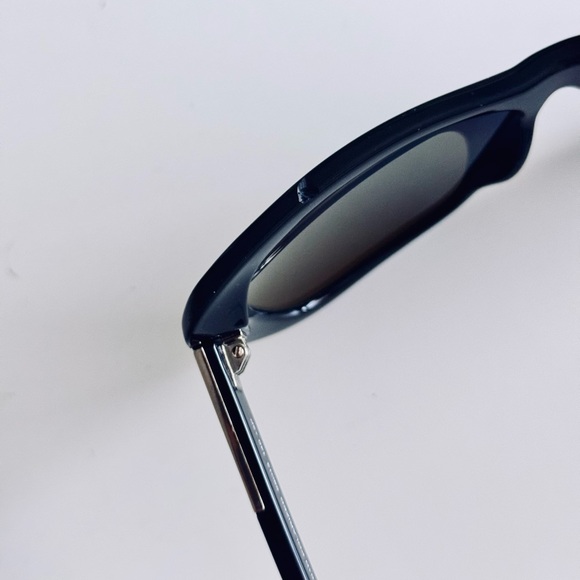 TOM FORD Lindsay Black Polarized Square Sunglasses - Picture 12 of 16